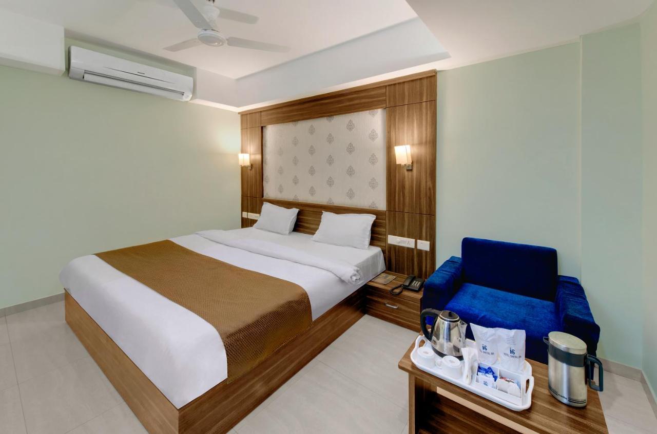 Hotel Shital Inn Ahmedabad Esterno foto