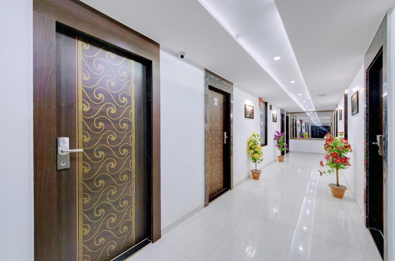 Hotel Shital Inn Ahmedabad Esterno foto
